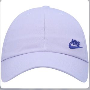 Nike Women’s Purple Heritage 86 Futura classic swoosh